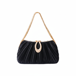 Pochette en tissu brodé personnalisée aux motifs délicats, idéale pour les occasions spéciales et les réunions formelles - Product Image 1