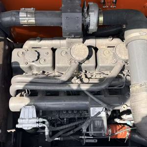 Excavatrice Doosan DX300 d'occasion, 30 tonnes, taille moyenne, hydraulique, sur chenilles, modèle japonais 2024, capacité de la benne de 1,27 m³, bon état - Product Image 6