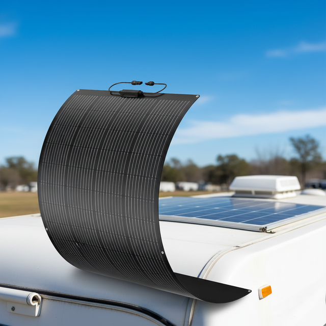 2025 Hot Selling 200w 400w 500w Monocrystalline Silicon Flexible Solar Panel for RV Boat Car Marine Use