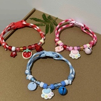 Collar Ajustable de Resina Plástica para Mascotas con Campana, Diseño Colorido Tejido a Mano, Colgante Lindo, Hebilla de Seguridad para Gatos y Perros Pequeños - Geométrico