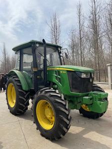 Tractor <span class=keywords><strong>John</strong></span> y <span class=keywords><strong>Deere</strong></span> controlado con precisión: perfecto para la fertilización de plantaciones de té montañosas - Product Image 2