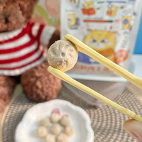 Friandises lyophilisées pour chats en forme de petits pains vapeur, saines et riches en protéines