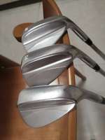 Wedge de golf à lame de 60 degrés, fraisé CNC, rainures profondes, tête de club en acier inoxydable à rotation élevée, idéal pour les coups de bunker et le jeu court en golf masculin
