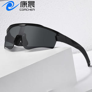 Gafas de Sol Deportivas Polarizadas TR90 con Protección UV400 para Ciclismo, Pesca y Actividades al Aire Libre, Montura Negra - Product Image 3
