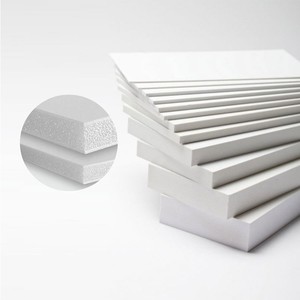 Tablero Rígido de PVC para Cámaras Centrales, de 3-10 mm de Grosor, Certificado por SGS, Mecanizado CNC, Corte, Impresión y Personalización - Product Image 1