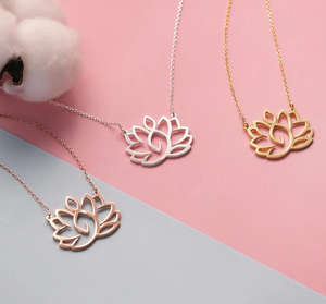 สร้อยคอรูปดอกไม้แมนดาลาเรขาคณิต ชุบ PVD สแตนเลส เครื่องประดับแฟชั่น รูปทรงดอกไม้ออริกามิ สร้อยคอโยคะ ของขวัญสำหรับผู้หญิง - Product Image 2