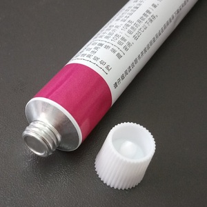 Capuchon à vis en <span class=keywords><strong>plastique</strong></span> M9 9 mm pour <span class=keywords><strong>tube</strong></span> de crème en aluminium - Product Image 3