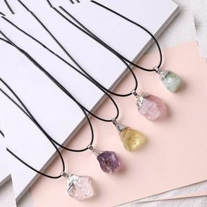 Collier <span class=keywords><strong>en</strong></span> <span class=keywords><strong>ambre</strong></span> pour drop-shippers du réseau logistique mondial – Cadeau spirituel best-seller pour hommes et femmes - Product Image 1