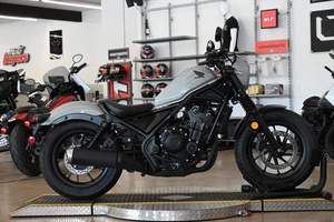 Nueva Motocicleta <span class=keywords><strong>Honda</strong></span> <span class=keywords><strong>Rebel</strong></span> <span class=keywords><strong>500</strong></span> SE ABS 2024 de 471cc con Luces LED, Embrague Asistido/Deslizante y Frenos ABS - Product Image 3