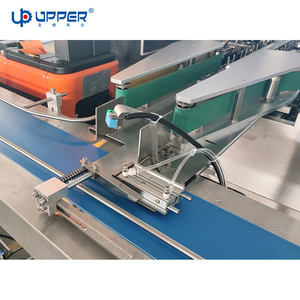 Embalaje automático de artículos deportivos, máquina de embalaje de boxeo de tenis de mesa, máquina de cartón de alimentación de pelotas de <span class=keywords><strong>ping</strong></span> <span class=keywords><strong>pong</strong></span> - Product Image 4