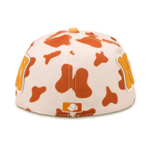 Casquette ajustée Tcap China personnalisée en tissu 100% acrylique avec logo en cuir brodé - Product Image 5