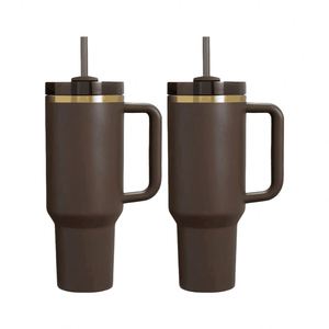 Gobelet isotherme à double paroi en acier inoxydable avec logo personnalisé, finition chocolat brun foncé et doré, H2.0, 30oz 40oz, avec poignée et paille - Product Image 2