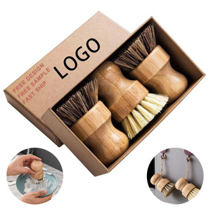 Kit de brosses de nettoyage durables avec logo personnalisé : brosse à pot en bambou, brosse ronde mini, brosse à vaisselle, brosse à récurer naturelle - Product Image 1