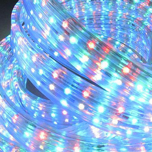 ไฟ LED RGB แบบยืดหยุ่น 30LED/เมตร พร้อมรีโมทคอนโทรล ปรับความสว่างได้ มาตรฐานกันน้ำ IP65 สำหรับใช้ภายในอาคาร แผงวงจร PCB สีขาว กว้าง 4 มม. ค่า CRI สูง 80 - Product Image 2