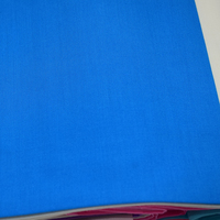 Tissu TC 80/20 en polyester et coton, léger, écologique, respirant et infroissable, idéal pour chemises de bureau et textiles de maison (vente en gros)