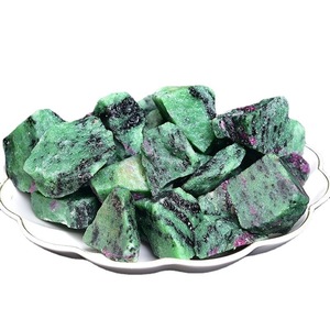 Distributeur de bijoux en cristal pierre brute cristal rouge et vert pierre parfumée décoration pierre naturelle pierre précieuse - Product Image 1