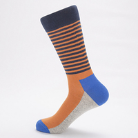 Chaussettes décontractées unies en coton pour hommes, motif jacquard amusant, respirantes, confortables, pour jeunes et adultes, vente en gros