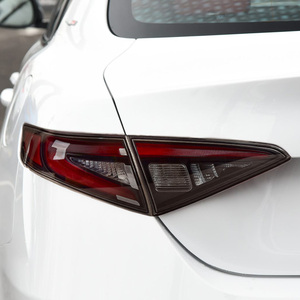 Feux arrière de voiture LED de haute qualité, mise à niveau pour Alfa Romeo Giulia 2016-2023, lentille de clignotant dynamique, accessoires de feux arrière automatiques - Product Image 2