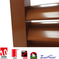 Volets de fenêtres à persiennes en alliage d'aluminium de couleur grain de bois au design moderne Nouveau flux d'air marron pour hôtel Motif d'ouverture horizontale