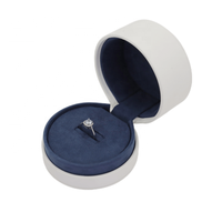 Boîte à bijoux en cuir PU noir de luxe à motif carré et forme ronde avec logo personnalisé pour l'emballage de bijoux, bagues et colliers