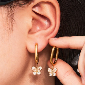 Pendientes de Mariposa Pequeños y Delicados de Acero Inoxidable 316L con Baño de Oro PVD de 14k y 18k, con Circonitas, para Mujer, Venta al por Mayor - Product Image 4