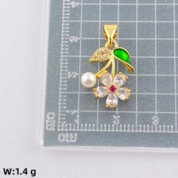 Pendentifs et breloques romantiques en laiton plaqué or 18 carats incrustés de zircon, motif coquillage, perle et rose, pour femme, idéal comme cadeau