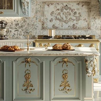 Meuble intégré rose crème de style français avec îlot de cuisine sculpté haut de gamme, armoires de cuisine de luxe sur mesure