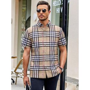Custom Mens Plaid Button <b>Down</b> Shirt Short Sleeve Casual Wear Anti Wrinkle Polyester Poplin - Product Image 2
