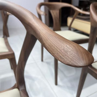 Chaise en bois massif à bec de canard, design nordique, rembourrage doux, accoudoirs, chaise de salle à manger, chaise de loisirs, chaise de réception, chaise de réunion
