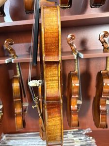 Violín de madera envejecida de alto nivel D1, instrumento de cuerdas de nailon con sonido dulce de arce de abeto envejecido 4/4, se acepta OEM Master Made - Product Image 2
