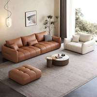 Segmentiertes Kanalstich-Ledersofa mit Seitentasche und Breiter Armlehne für Modernes Minimalistisches Wohnzimmer