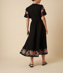 เดรสมิดิปักลายดอกไม้เซ็กซี่ลำลองของผู้หญิงสำหรับฤดูร้อนฤดูใบไม้ร่วง - Product Image 2