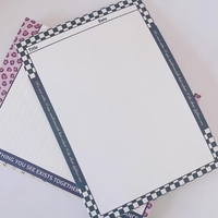 Personnalité personnalisée Design mignon auto-adhésif Papier à notes forme carrée Papeterie Bloc-notes Bloc-notes pour l'école