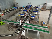 Vente chaude Petites Pièces Quincaillerie Vis Écrous Boulon Comptage sac Tri Machine À Emballer Avec Plaque Vibrante