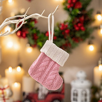 Mini chaussettes tricotées de Noël pouces tricot tricoté rayures décorations de vacances rustiques sacs Goodie pour les amis de la famille