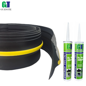 Joint d'étanchéité en caoutchouc pour seuil <span class=keywords><strong>de</strong></span> <span class=keywords><strong>porte</strong></span> <span class=keywords><strong>de</strong></span> <span class=keywords><strong>garage</strong></span> en PVC noir imperméable GT avec service <span class=keywords><strong>de</strong></span> découpe - Product Image 1