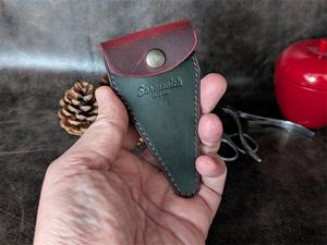 ซองหนังใส่กรรไกรตัดเล็บแบบ<span class=keywords><strong>ม</strong></span>ีโลโก้สั่งทำ  ปลอกป้องกันกรรไกรแบบ<span class=keywords><strong>ม</strong></span>ีหัวเข็มขัดสำหรับ<span class=keywords><strong>ร้าน</strong></span><span class=keywords><strong>ทำ</strong></span><span class=keywords><strong>เล็บ</strong></span> - Product Image 2