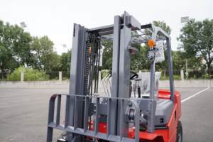 Лучшие продажи 3-тонный дизельный вилочный погрузчик дешевая цена с гарантией на один год - Product Image 6