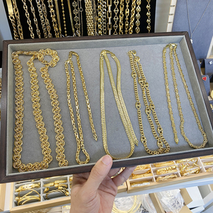 Lot de bijoux en gros plaqué or 18 carats, styles variés, chaînes <span class=keywords><strong>maille</strong></span> cubaine, chaînes <span class=keywords><strong>maille</strong></span> café, colliers et bracelets en vrac 13 - Product Image 4