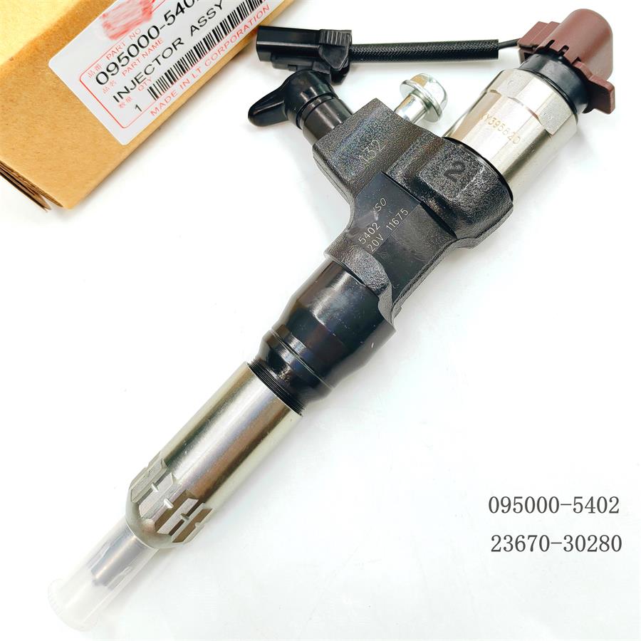High Quality Diesel Fuel Injector 095000-5402 Common Rail Injection Nozzle 23670-30280 23670-39310 For Toyota 2KD-FTV