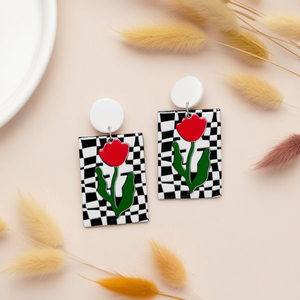 Pendientes de moda con diseño de tulipán rojo a cuadros en blanco y negro, joyería llamativa, accesorios para mujer, 12 piezas - Product Image 3