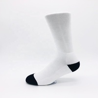 Chaussettes vierges personnalisables de qualité supérieure sans quantité minimale de commande 100% polyester blanc sublimation