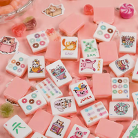 Jeu de Mahjong en Acrylique Rose Pastel Délicat avec Motifs de Dessins Animés – Kit de Jeu de Table Portable pour Divertissement Familial en Intérieur