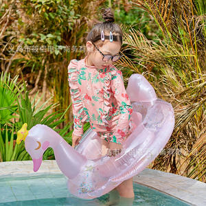 Flotador Inflable Infantil Xiaolu Crown Swan con Base de Esponja Gruesa y Diseño de Dibujos Animados para Jugar en el Agua - Product Image 3