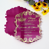 Invitation personnalisée en acrylique rose Fuchsine avec cadre découpé à l'emporte-pièce de lampe à feuille d'or de luxe