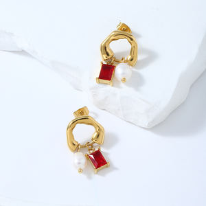 2025ต่างหูห้อยเซอร์โคเนียทรงลูกบาศก์ชุบทอง18K ทำจากสเตนเลสต่างหูจี้ไข่มุกน้ำจืด - Product Image 4