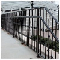 Balustrade PRIMA entièrement soudée sans joint, sans espaces, facile à nettoyer, pour les escaliers des espaces de vie intérieurs
