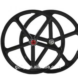 <span class=keywords><strong>Roue</strong></span> de vélo en alliage de magnésium léger à 5 branches avec frein à <span class=keywords><strong>disque</strong></span> fileté - Product Image 1