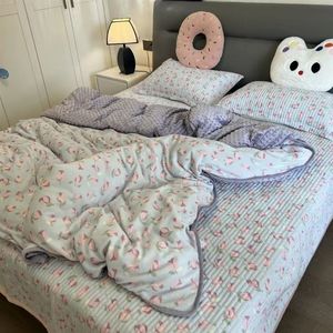 Melkfluweel wollen dekbedovertrekset, vierdelig, herfststrepen design, kwaliteitsbeddengoed - Product Image 2