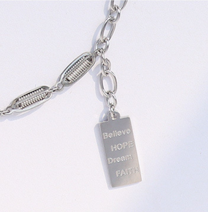 Ins Vente Chaude Fantastique Croire Espoir Rêve Foi Lettre Plaqué Or 18K Collier Pendentif en Acier Inoxydable pour les Femmes - Product Image 3